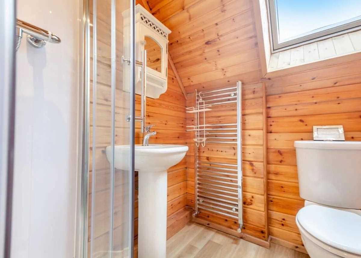 Anglesey Lakeside Lodges, Llandegfan